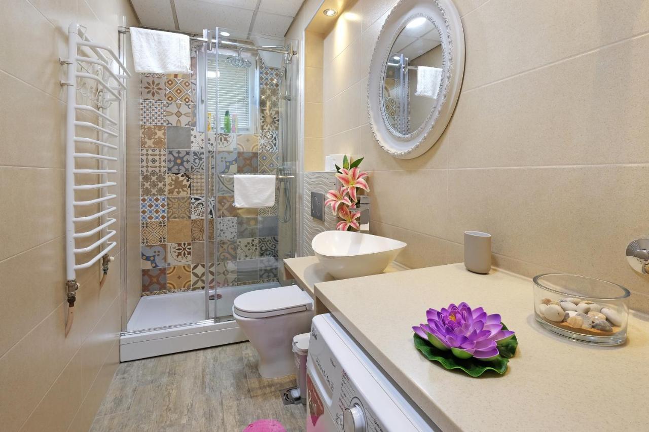 Paradise Starry Suite-City Center Beograd Eksteriør billede