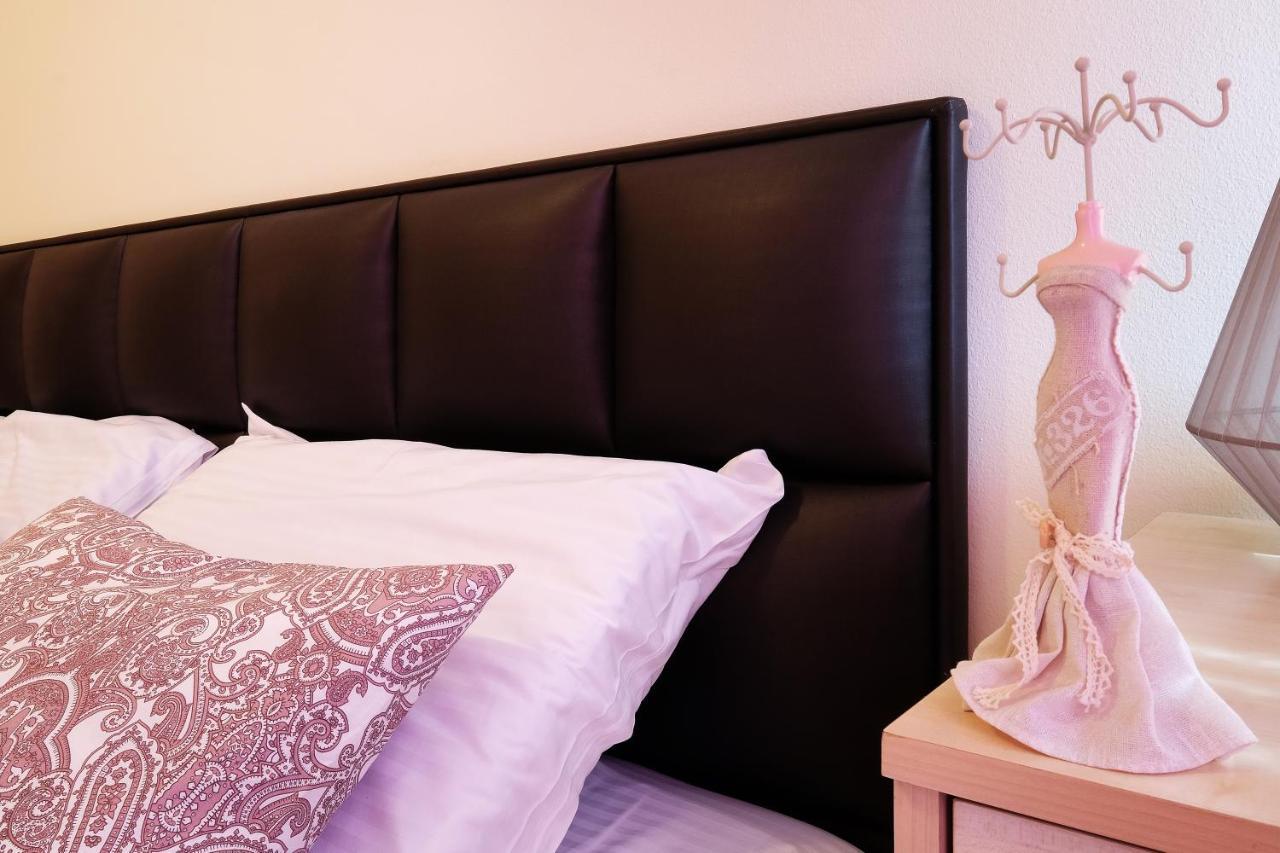 Paradise Starry Suite-City Center Beograd Eksteriør billede