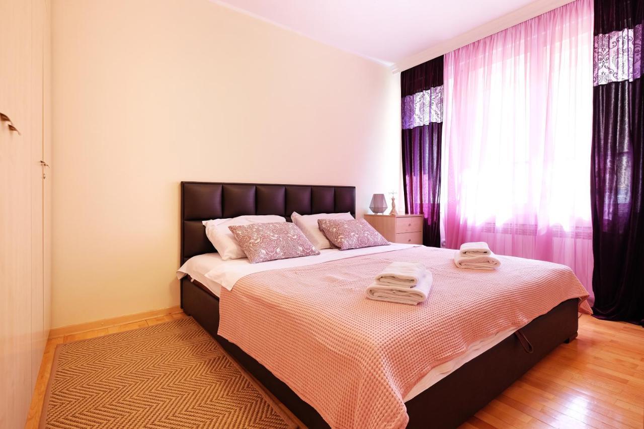 Paradise Starry Suite-City Center Beograd Eksteriør billede