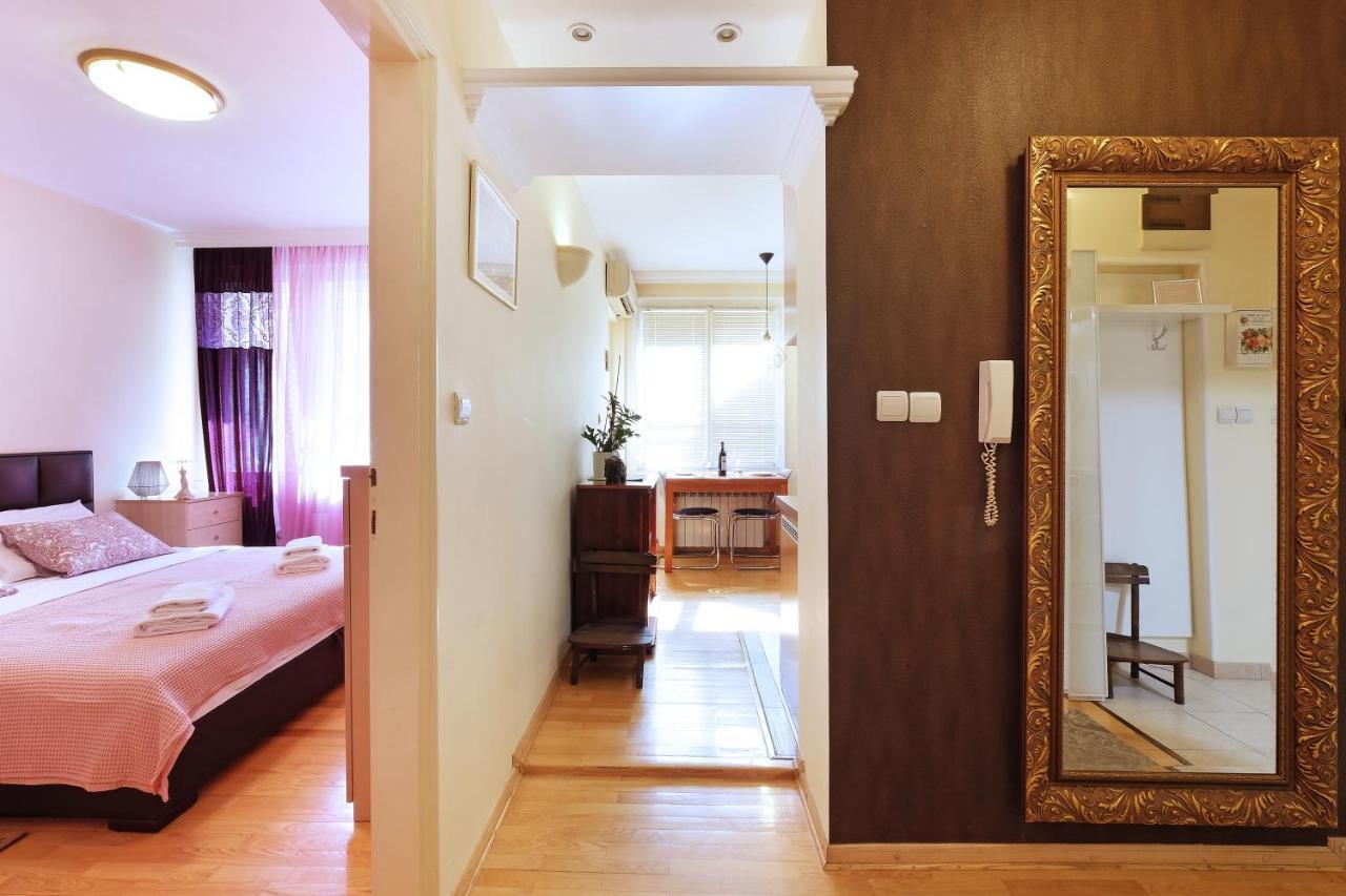Paradise Starry Suite-City Center Beograd Eksteriør billede